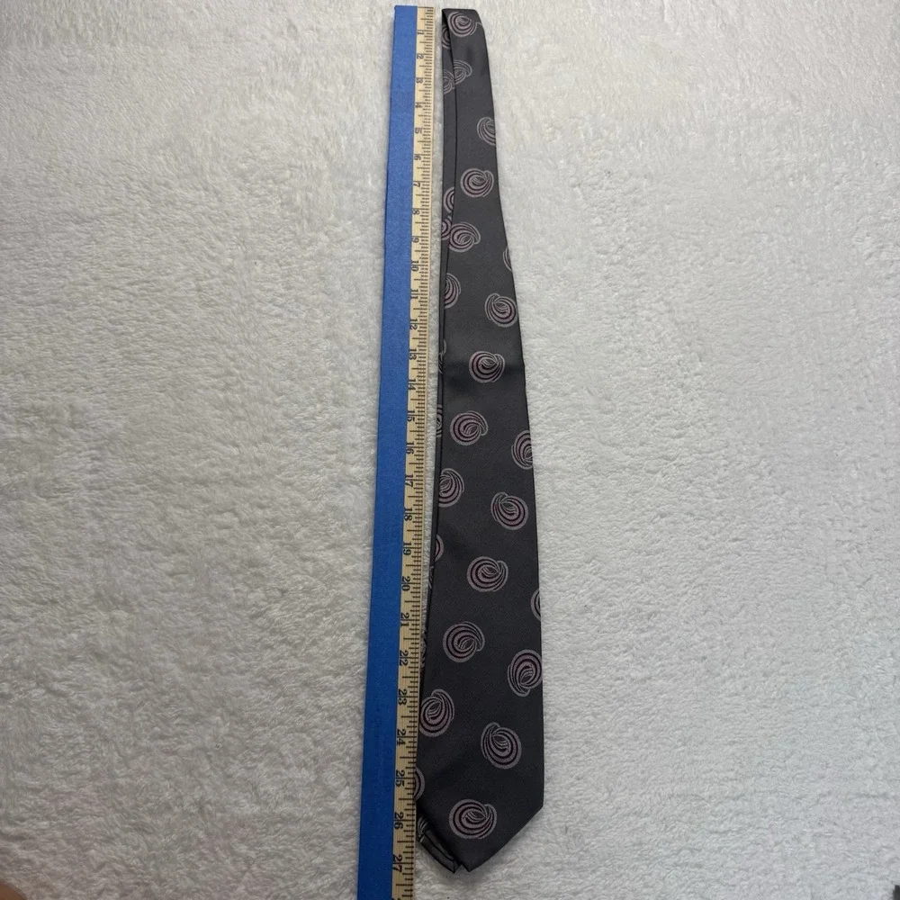 Giorgio‎ Armani Silk Tie Mens Gray Burgundy Abstract Swirl Geometric Made Italy